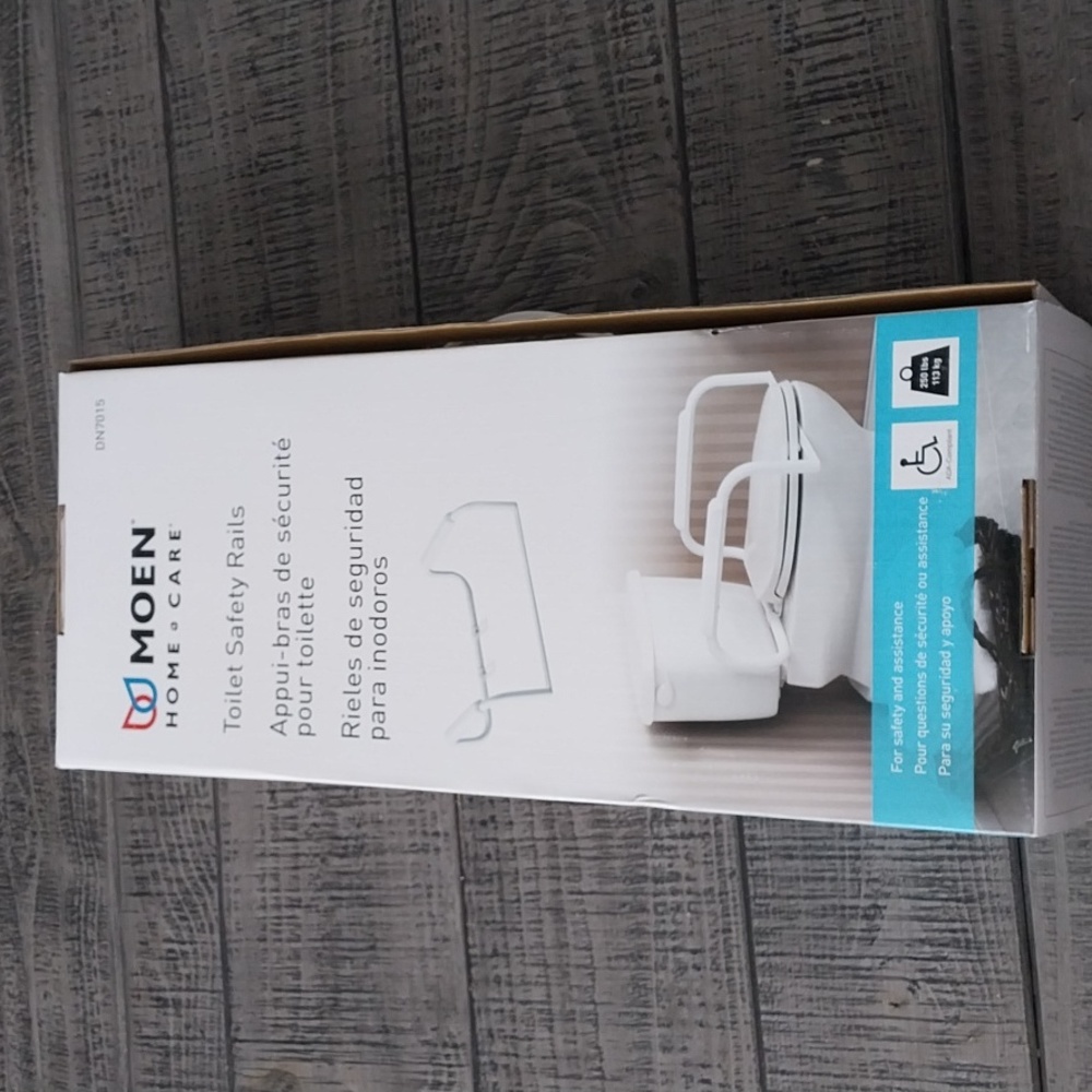 MOEN  Home Care. Toilet Safety  Rails. Rieles  de Seguridad para Inodoros.